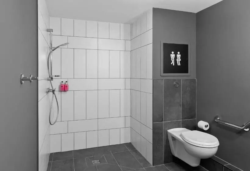 Hotelli Moxy La Ciotat