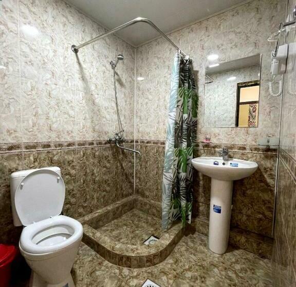 ペンション Deshon Qala Guest House