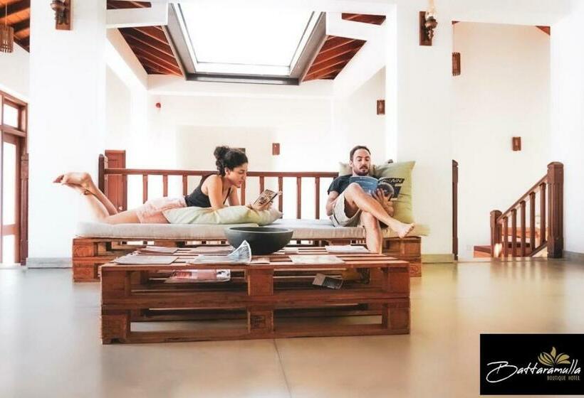 호텔 Battaramulla Boutique Villa