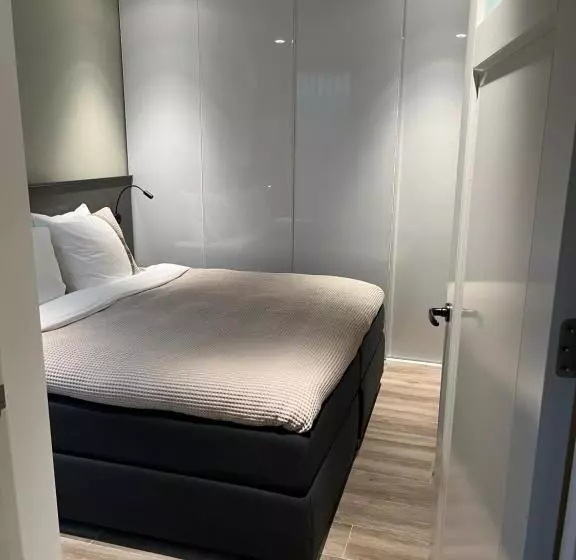 B&b In De Schulp   Luxe Studio & Parking