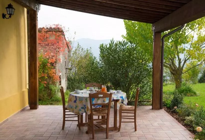 ホテル Agriturismo Calamello