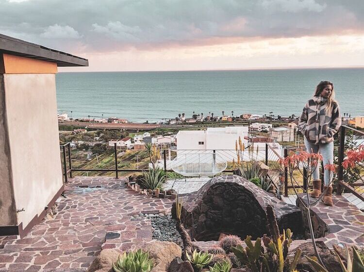 מלון כמוסות Native Residence