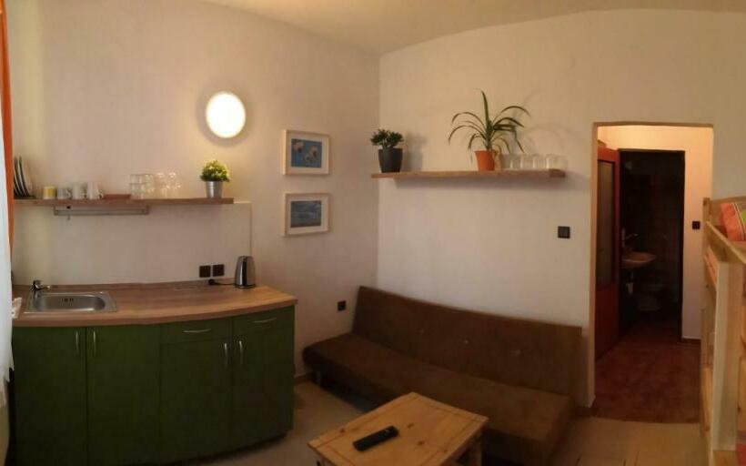 ペンション Penzion Bližanovy