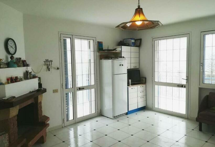 פנסיון Villetta Blu Mare