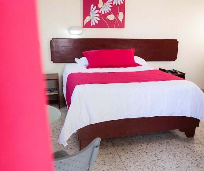 هتل Drake Piantini Santo Domingo