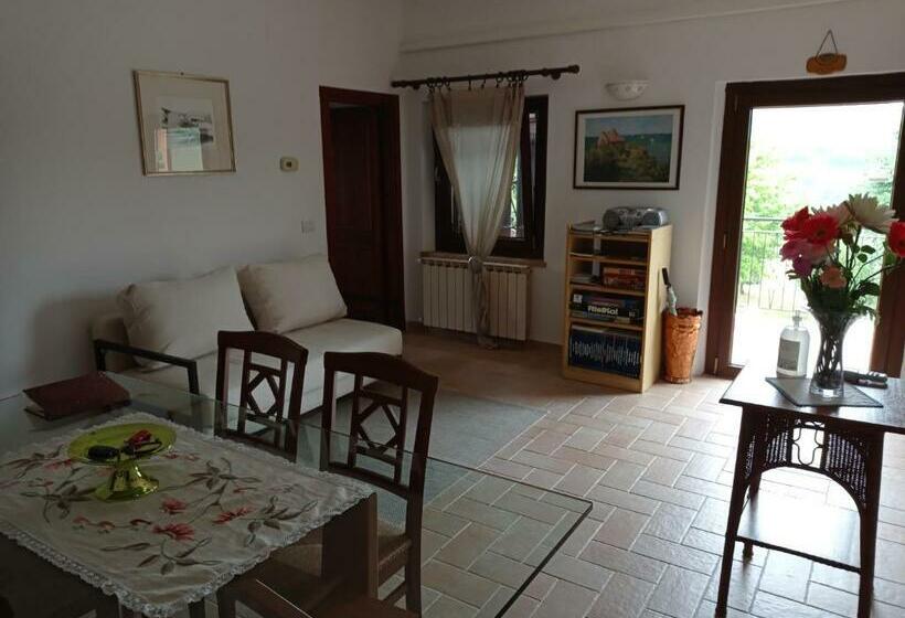 تختخواب و صبحانه Ca  Fabbro