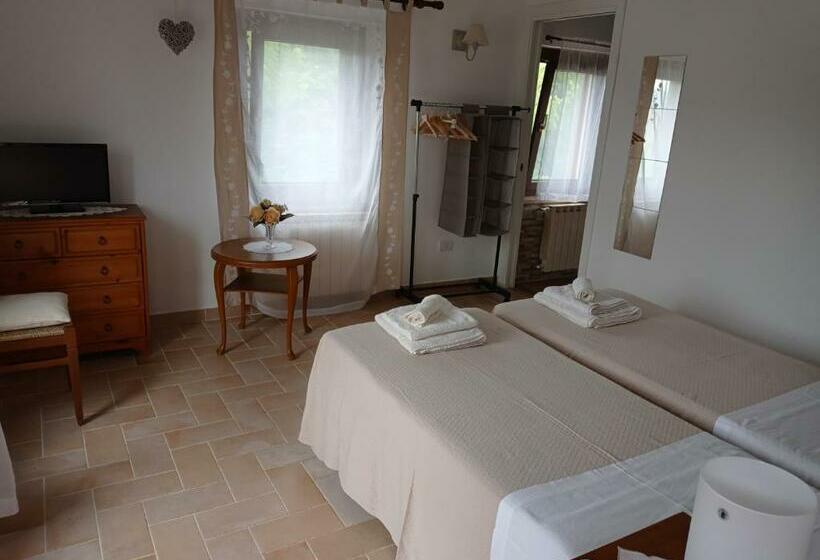 تختخواب و صبحانه Ca  Fabbro