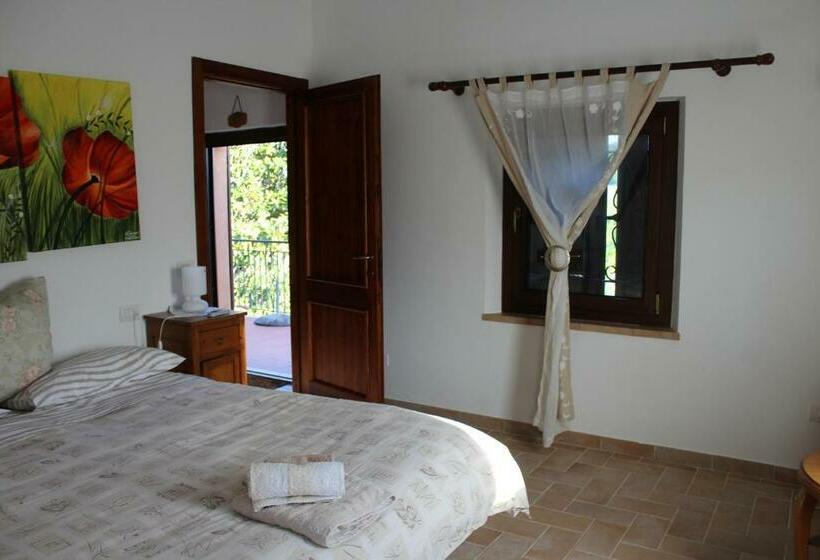 تختخواب و صبحانه Ca  Fabbro