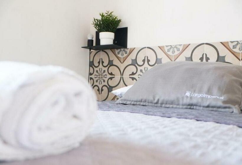 Largo Imperiali B&b