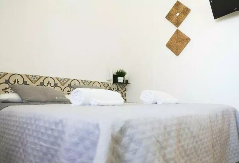 Largo Imperiali B&b