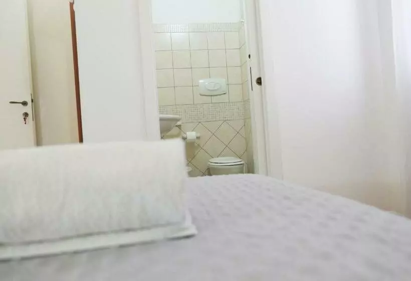Largo Imperiali B&b