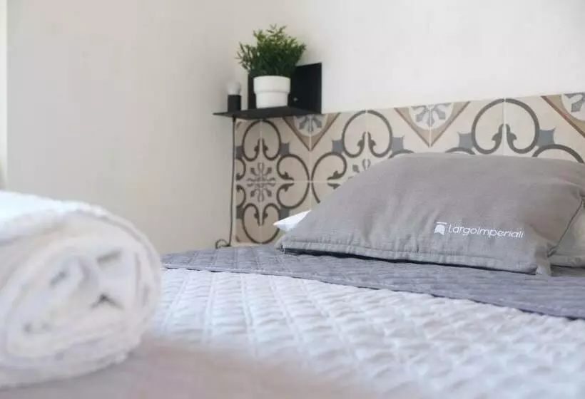 Largo Imperiali B&b