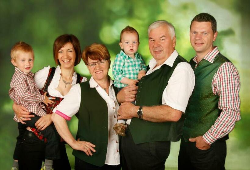 Bed and Breakfast Weingut Stoff