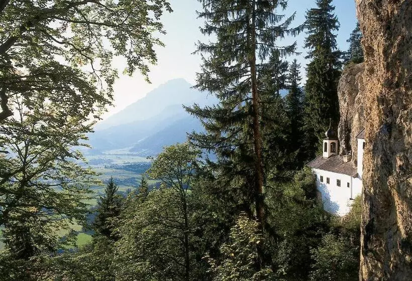 ホテル Berghof