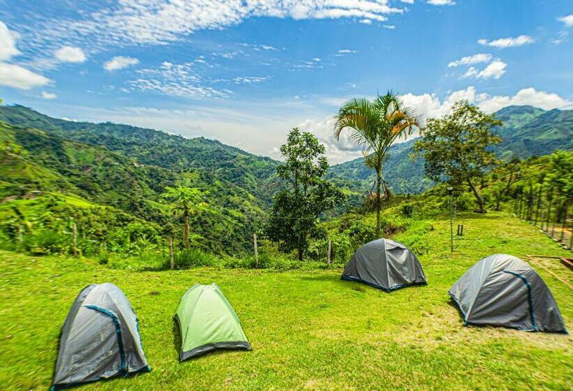 فندق Esmeralda Entre Montañas