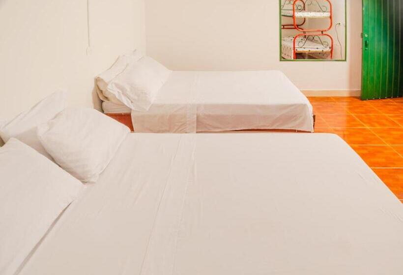 فندق Esmeralda Entre Montañas