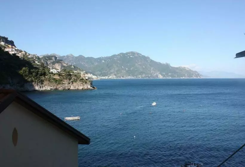 ペンション Casa Reginella   Borgo Marinaro