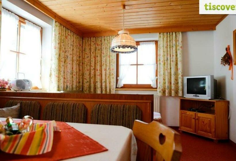 פנסיון Gastehaus Wolf