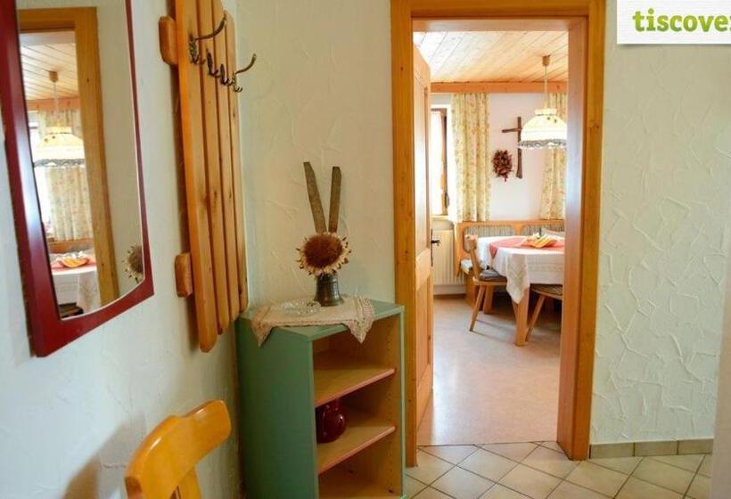 פנסיון Gastehaus Wolf