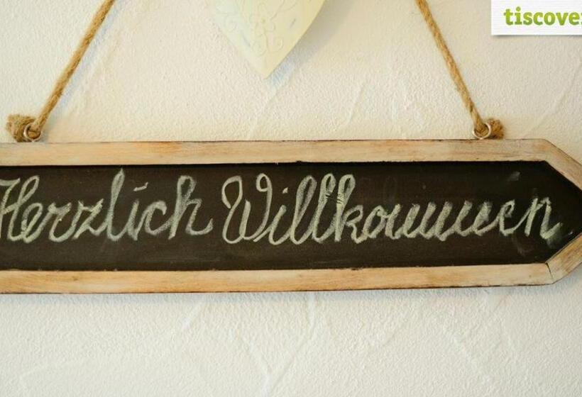 פנסיון Gastehaus Wolf