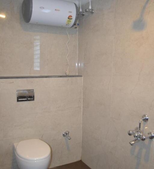 펜션 Swiss Cottage