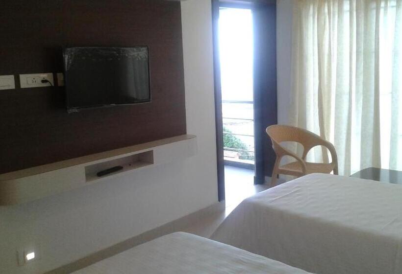 펜션 Swiss Cottage