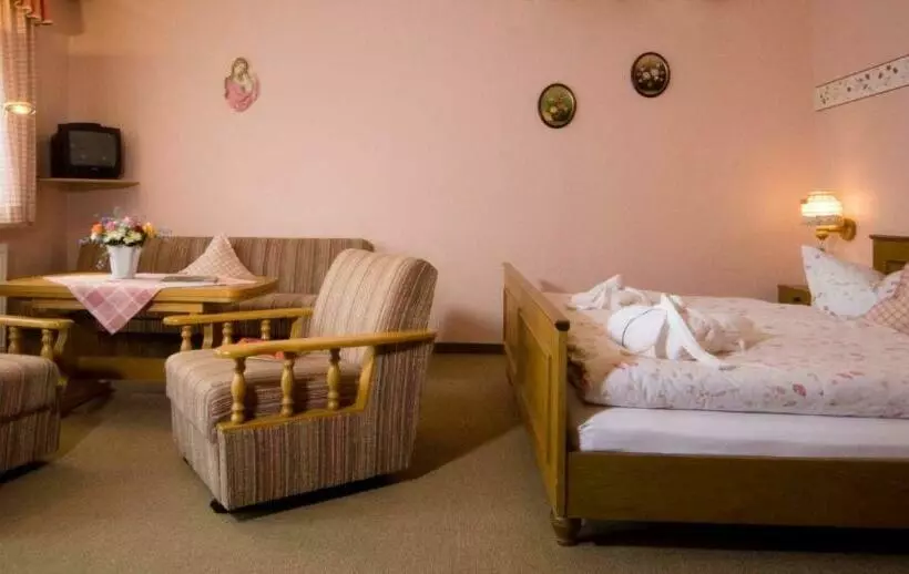 Pension Landhaus Hochfeld