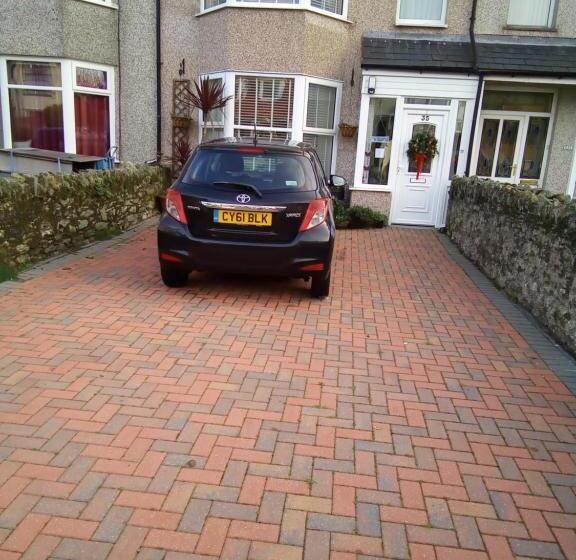 تختخواب و صبحانه Applebys Guest House