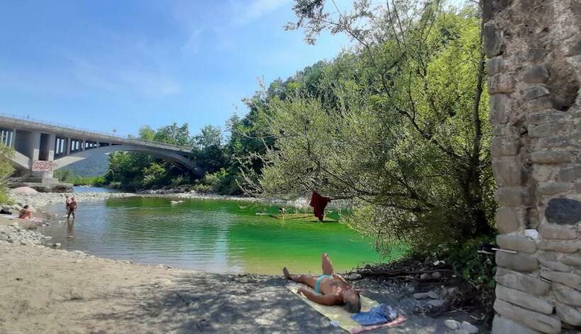 Bed and Breakfast La Luna Nel Borgo