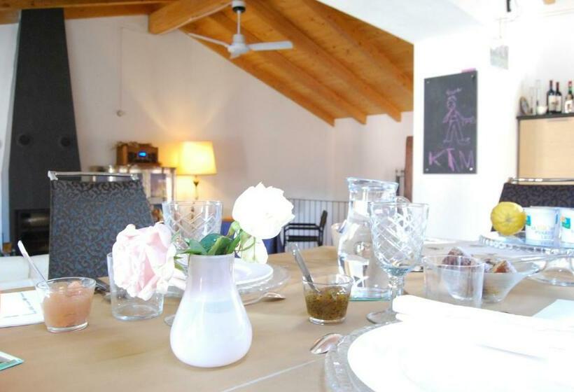 Bed and Breakfast La Luna Nel Borgo