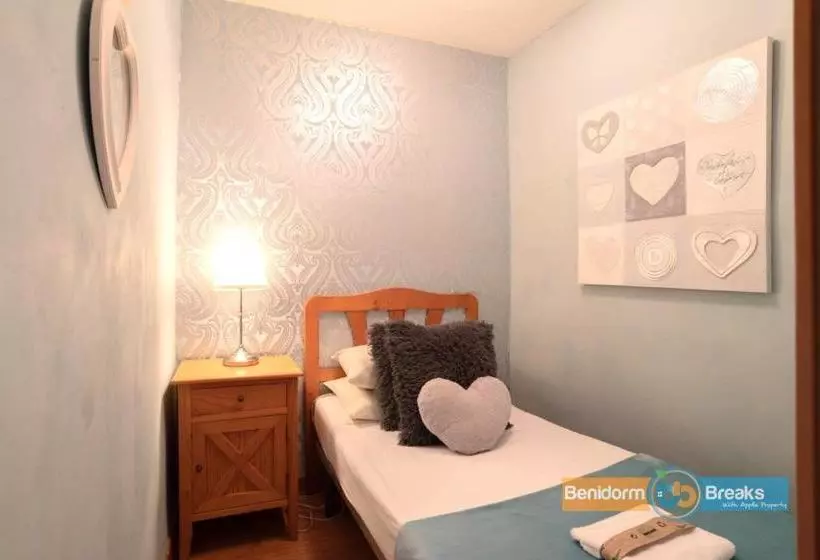 Epic Apartment With Stunning Gardens & Pool Wifi And Aircon