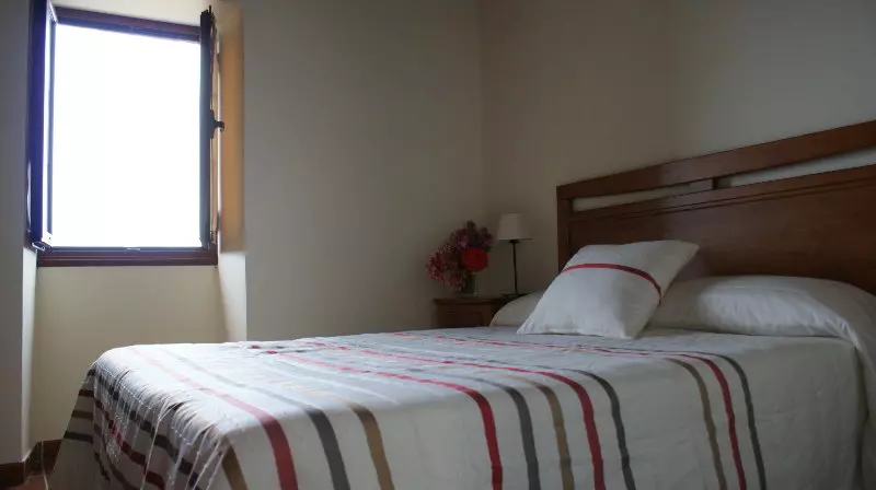 Casas Rurales Los Almendreros/los Perales