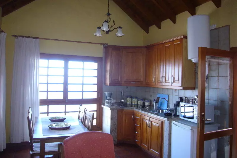 Casas Rurales Los Almendreros/los Perales