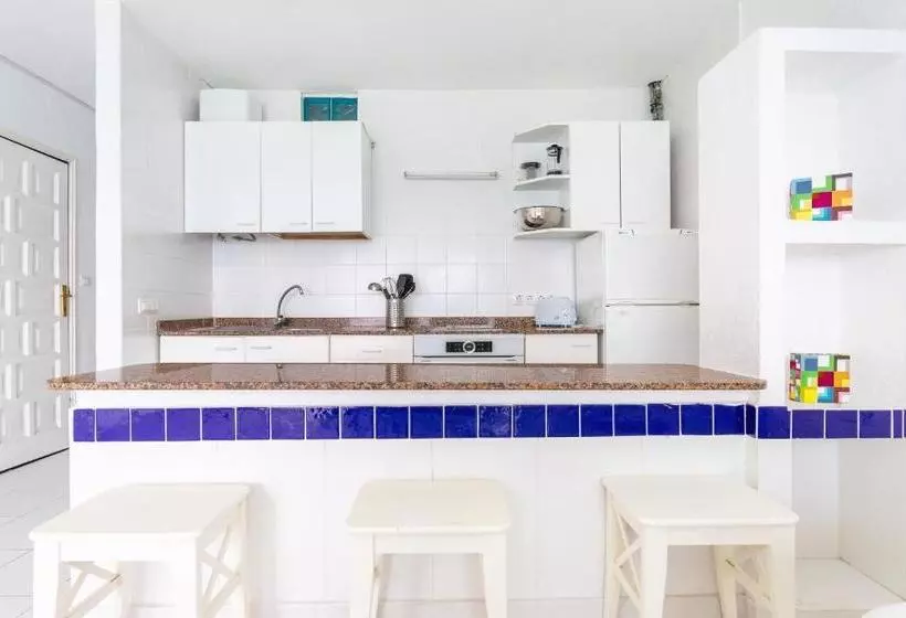 Hotelli Aptos Cabrera