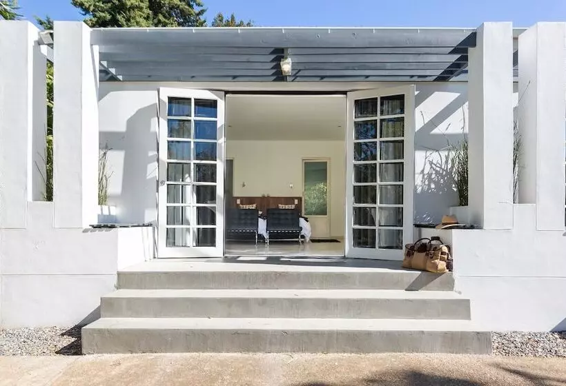 בית מלון כפרי Bloomestate Swellendam