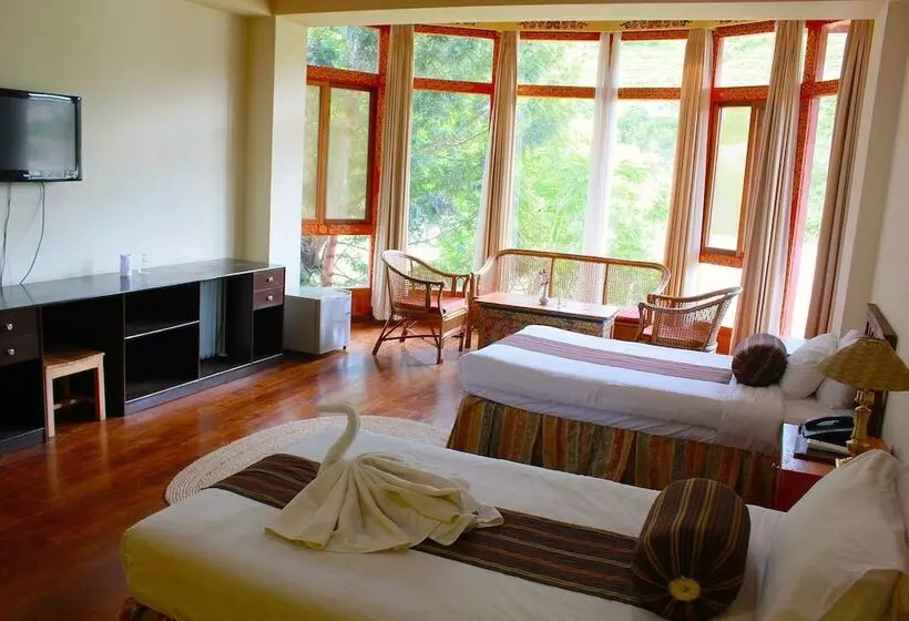 هتل Damchen Resort