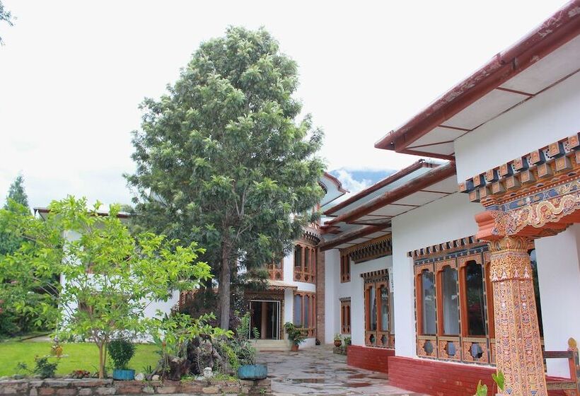 هتل Damchen Resort