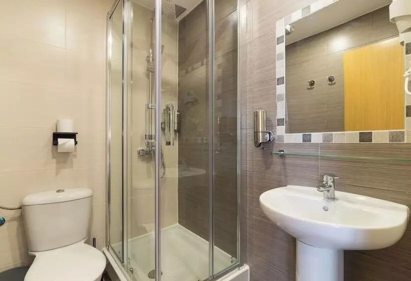 هتل Hostal Art Madrid