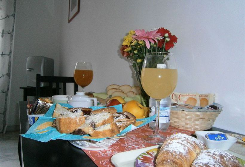 Отель Le Mille E Una Roma