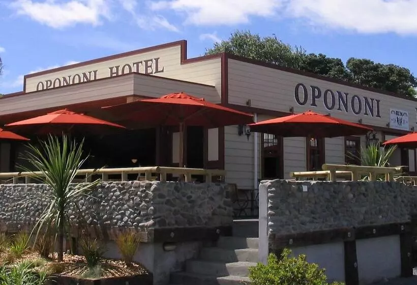 Hotelli Opononi