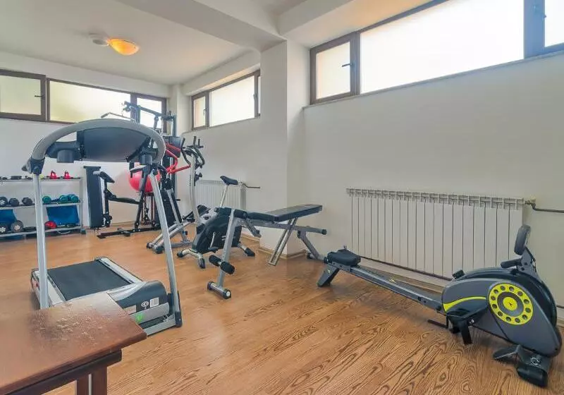 בית מלון כפרי Saturn