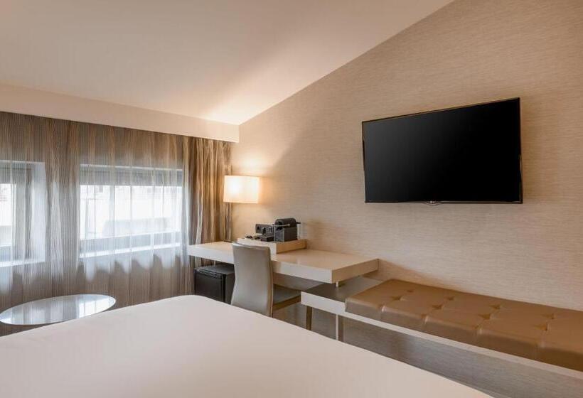 هتل SH Colón Valencia