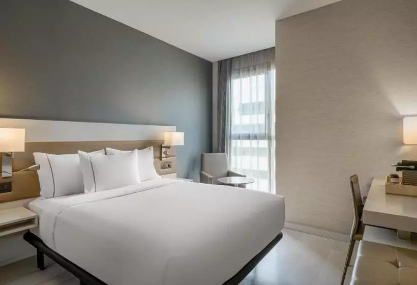 هتل SH Colón Valencia