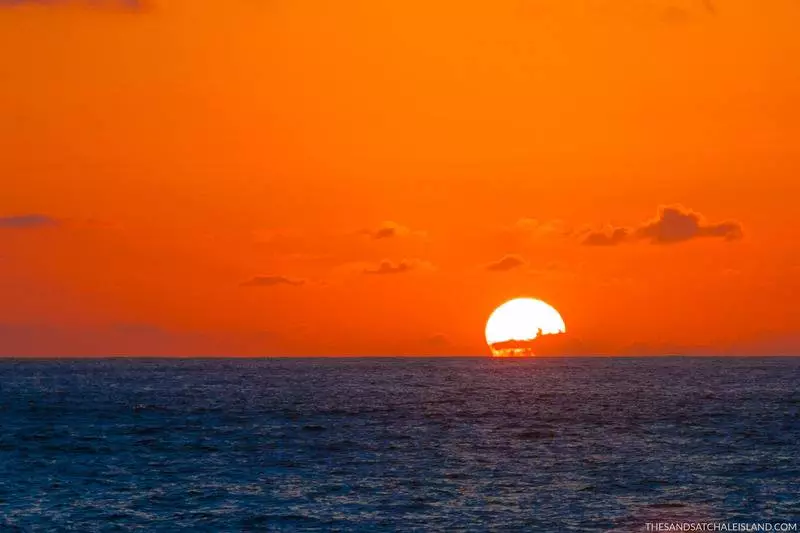 هتل Chale Island Resort