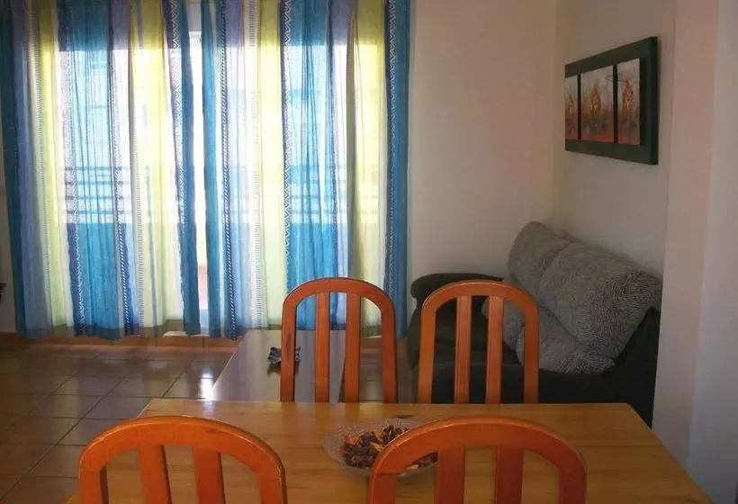 Apartamentos Par Tres Oliva Nova