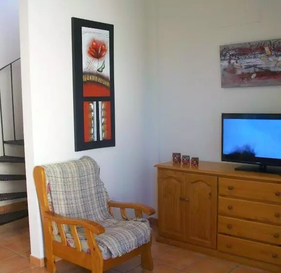 Apartamentos Par Tres Oliva Nova