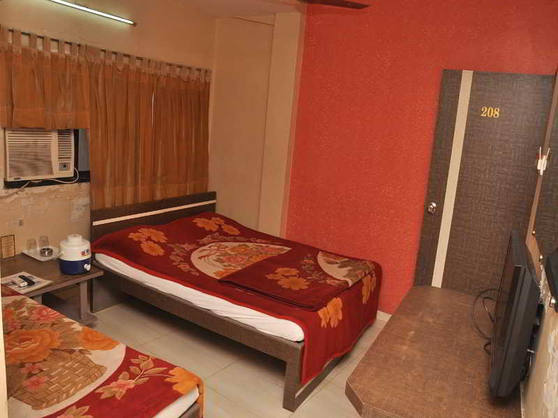 Purohit S Hotel Raj