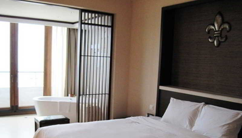 Serenity Coast Resort