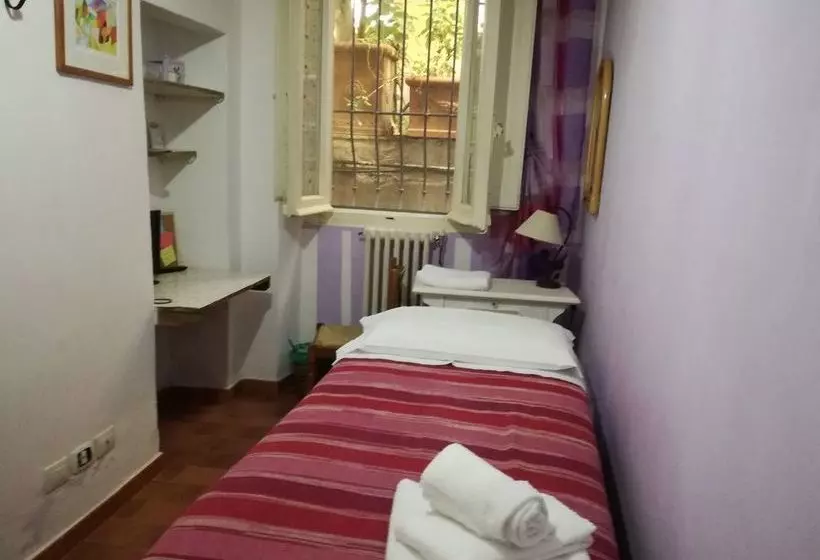 تختخواب و صبحانه Affittacamere Casa Corsi