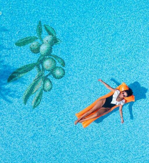 Hedera   Maslinica Hotels & Resorts